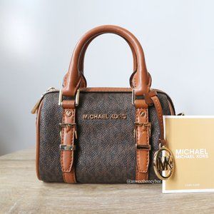 MICHAEL KORS BEDFORD XS DUFFLE CROSSBODY BAG - BROWN ACORN